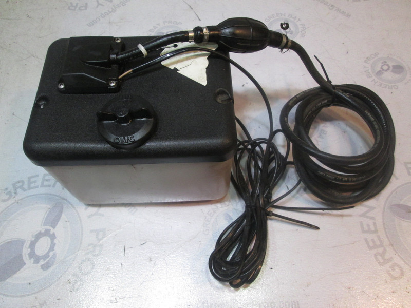 175000 0175000 OMC Evinrude Johnson Outboard 1.8 Gallon Remote Oil Tank 0175498