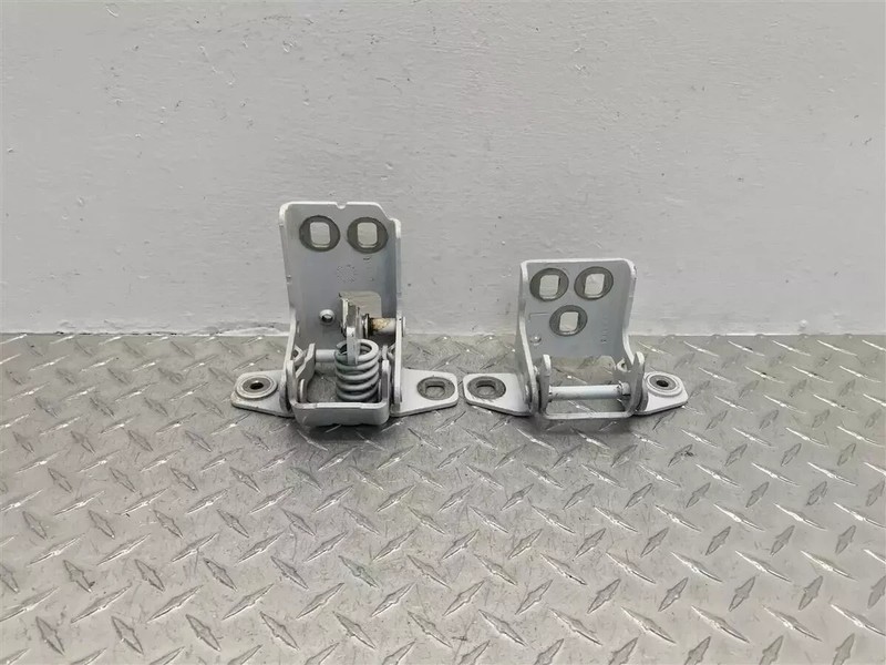 2002-2005 DODGE RAM DRIVER REAR DOOR HINGES UPPER & LOWER OEM 55276417AA