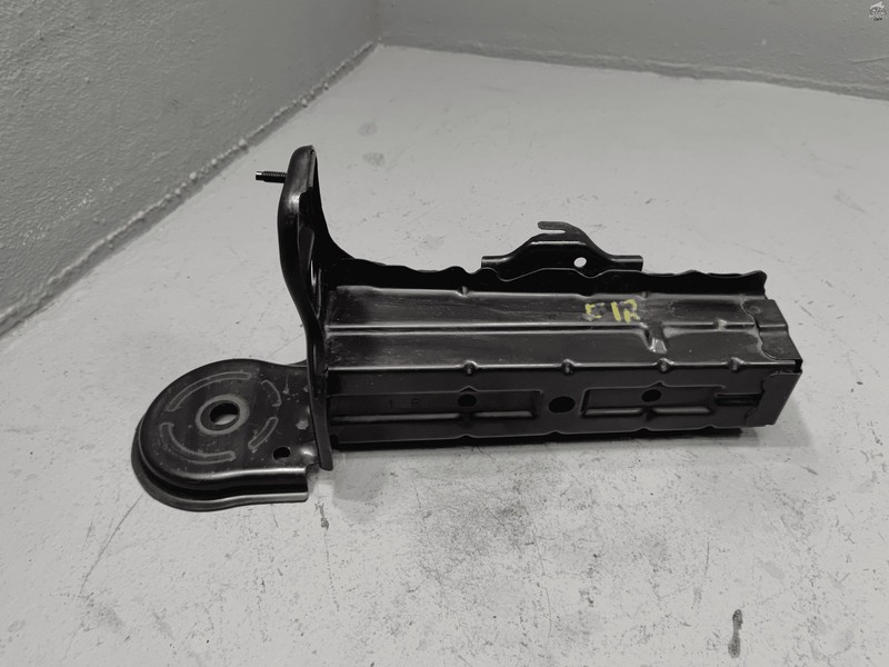 2018-25 Toyota Camry Front Bumper Reinforcement Right Passenger Side Bracket OEM