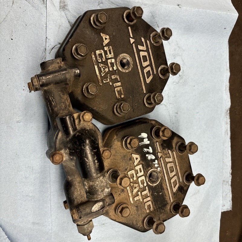 1994 Arctic Cat Zr 700 Snowmobile Motor Head Top Plate Good