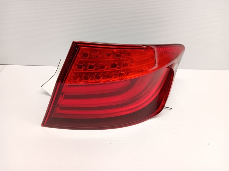 11-13 BMW F10 528I 535I 550I M5 REAR RIGHT PASSENGER OUTER TAILLIGHT TAIL LIGHT