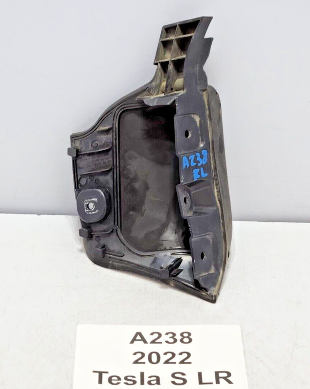 ✅ 2021-2023 OEM Tesla Model S Rear Left Driver Side Wheel Fairing Cover