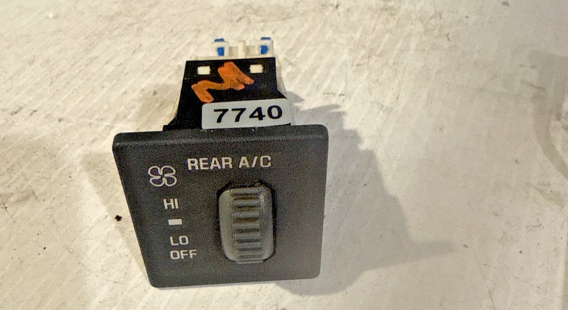 🔥96-05 Astro Safari Control Switch Intermittent SWITCHE REAR HEAT A/C SW13