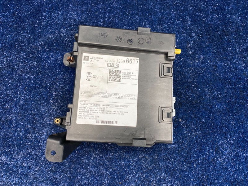 2013-2016 Cadillac ATS Radio Receiver Control Module OEM 13596617