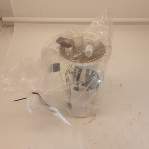 2016-17-18-19-2020 Toyota Prius fuel pump assembly VIN FU & FP (7th & 8th digit)