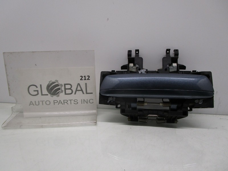 04-10 AUDI A8 QUATTRO FRONT RIGHT PASSENGER SIDE EXTERIOR DOOR HANDLE OEM