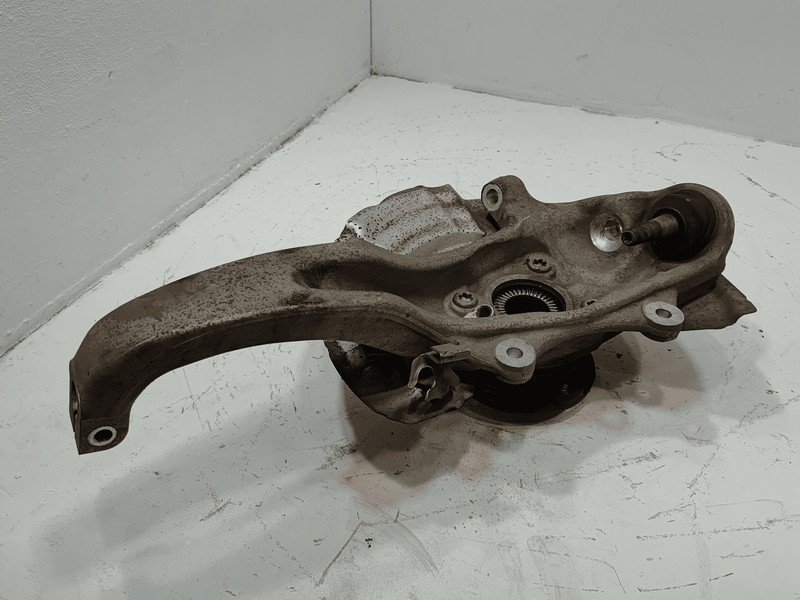 2011-2016 BMW 550i xDRIVE FRONT LEFT SIDE SPINDLE KNUCKLE BEARING HUB OEM