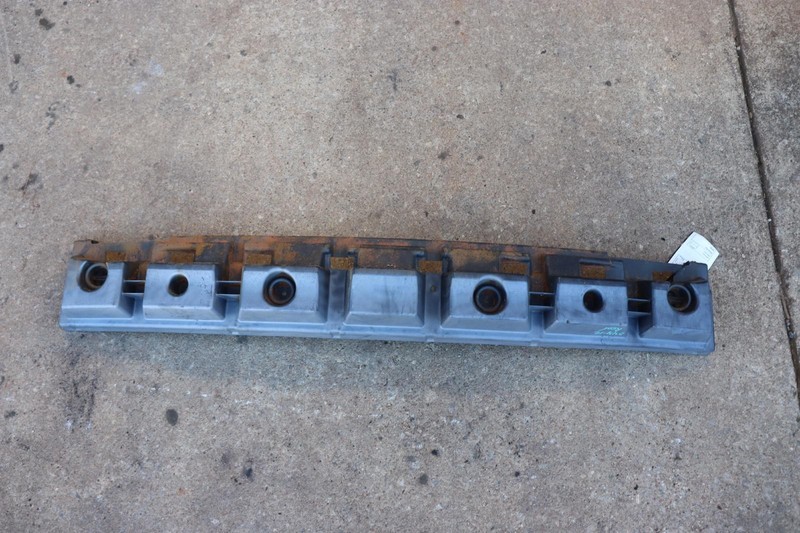 2008-2009 PONTIAC G8 REAR BUMPER COVER PLASTIC ENERGY ABSORBER OEM