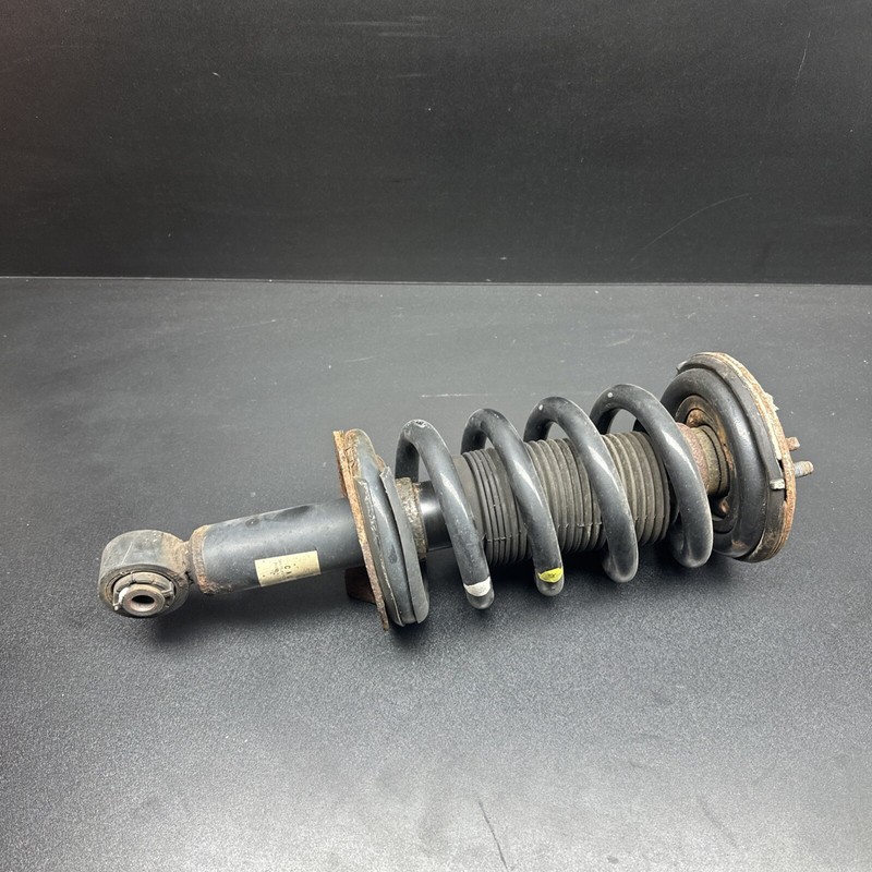 2017 - 2024 NISSAN ARMADA RWD AWD FRONT LEFT SHOCK STRUT ABSORBER OEM 561101LA0A