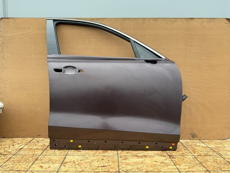GENESIS GV70 2022-2026 OEM FRONT RIGHT PASSENGER DOOR SHELL ASSEMBLY (GRAY)