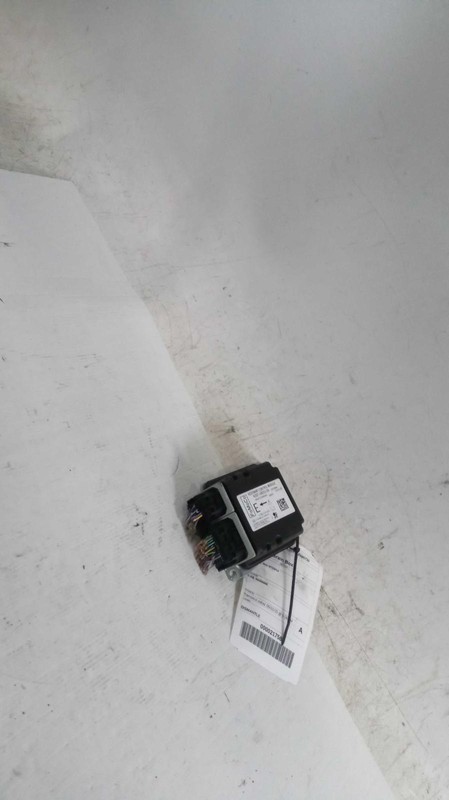 Used Air Bag Module fits: 2019 Ford Edge Air Bag thru 07/23/19 Grade A