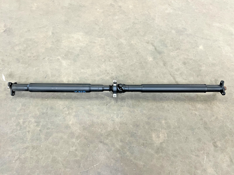 ⭐2016-2019 BMW 740I 750I REAR DRIVESHAFT DRIVE SHAFT PROPELLER ASSY OEM LOT2722