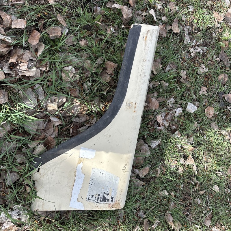 1970’s - 80’s VINTAGE EZGO MARATHON GOLF CART REAR Right METAL BODY FENDER
