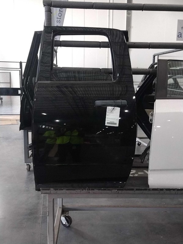 2015 RAM Dodge 1500 Pickup Left Door Black 4DR PU Used 162104 152k Miles