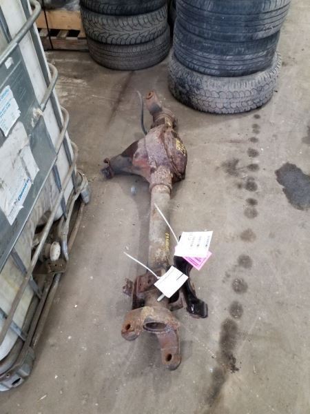 Front Axle 4 Wheel ABS 3.73 Ratio Fits 02-04 FORD F250SD PICKUP 242542