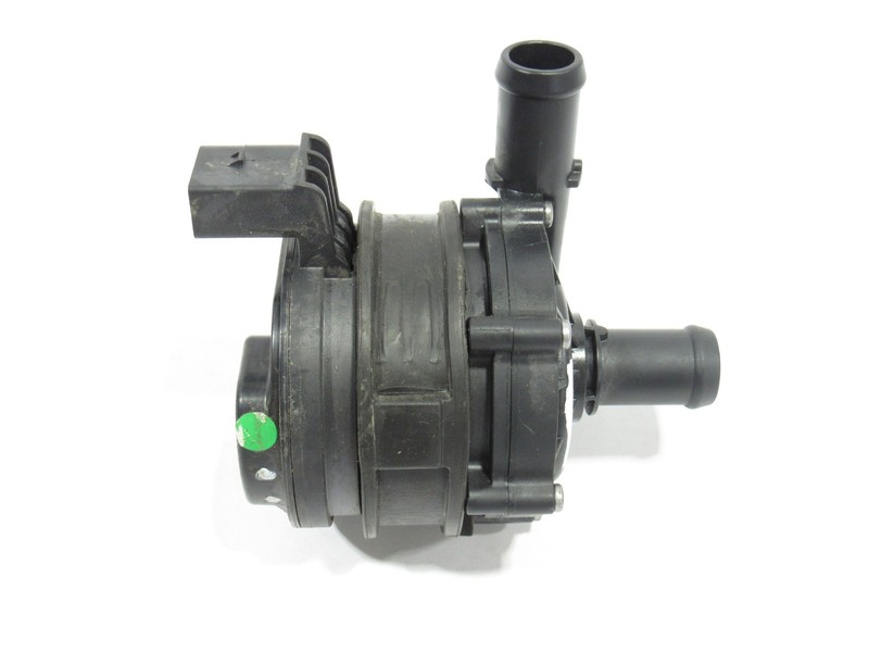 23-25 Polestar 2 2024 Auxiliary Electric Water Coolant Pump ;:Y