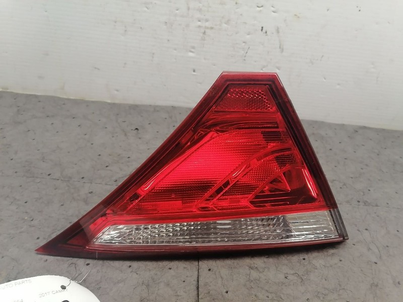 Driver Left Tail Light Decklid Mounted Fits 15-17 CAMRY 1572349