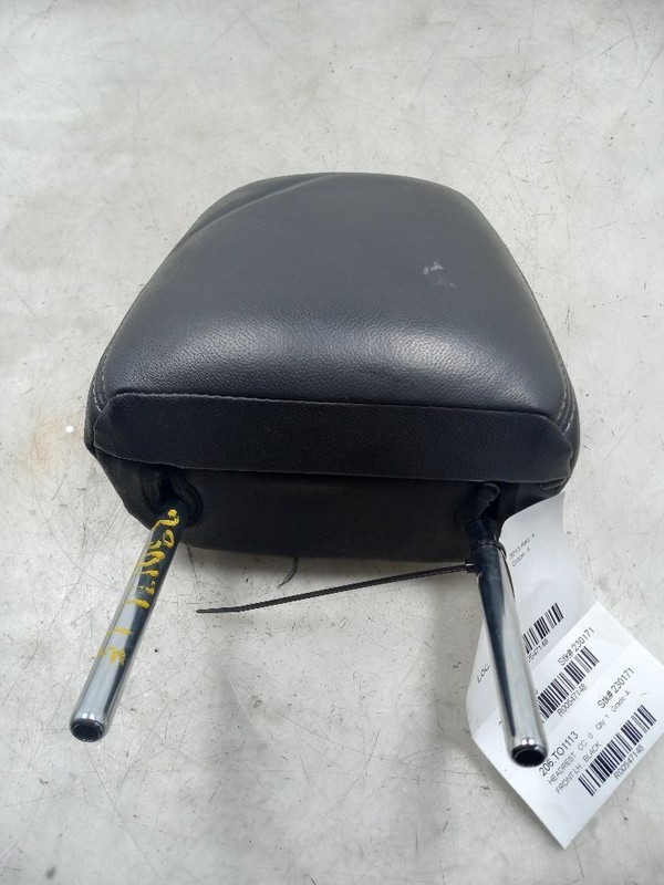 2013 TOYOTA RAV4 XLE 2.5L FWD AT DRIVER SIDE FRONT LEATHER HEADREST