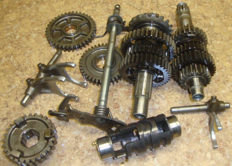 2002 Yamaha XVS650 XVS 650 A V Star Engine Transmission Gears Shift Fork Tranny