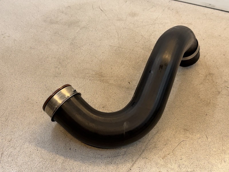 04-06 Mercedes Dodge Sprinter T1N 2.7L OM647 Turbo Air Intake Hose Tube Pipe