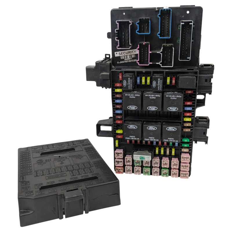 03-06 Navigator Expedition Fuse Relay Box Power Distribution Unit 3L7T-14A067-AC