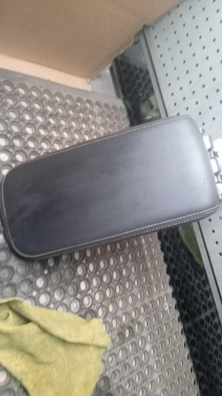 2015 Chevrolet Impala Center Console Lid Grey OEM Used NJ25-21982-550385