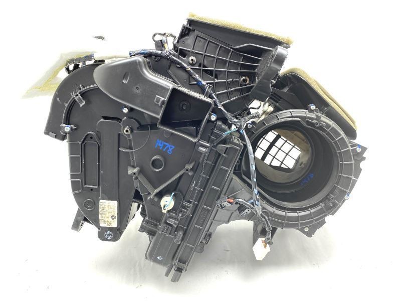 AC Evaporator Heater Core Box Assembly Fits 2015-2017 Chrysler 200 81645