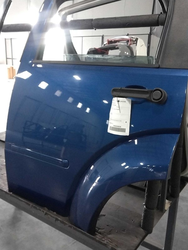 2010 Dodge Nitro Left Rear Door Blue OEM 428804 - 140K Miles