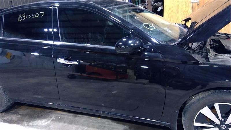Passenger Right Front Door Without Acoustic Glass Fits 19-20 ALTIMA 3175178