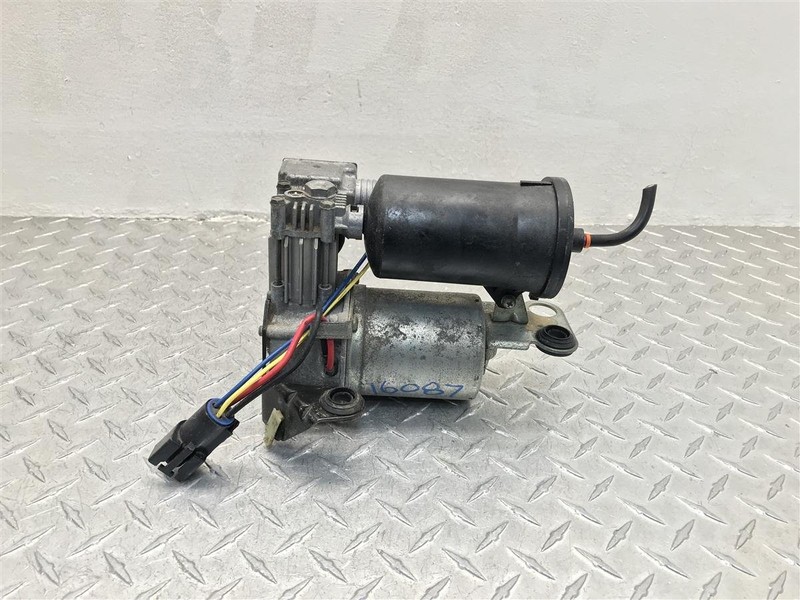 1999 LINCOLN NAVIGATOR SUSPENSION LEVELING COMPRESSOR OEM F75Z-5319-AB