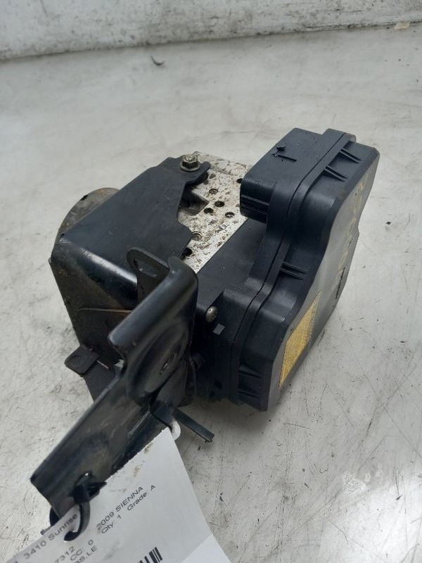 Anti-Lock Brake Part Actuator And Pump Assembly FWD Fits 09-10 SIENNA