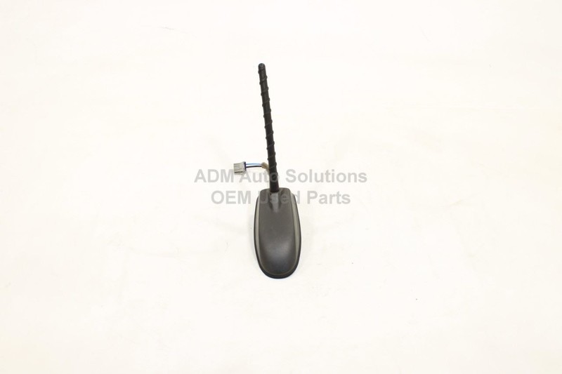 2016-2020 KIA SORENTO Rear Roof Mount Radio Antenna MAST OEM 96210-C6NC0