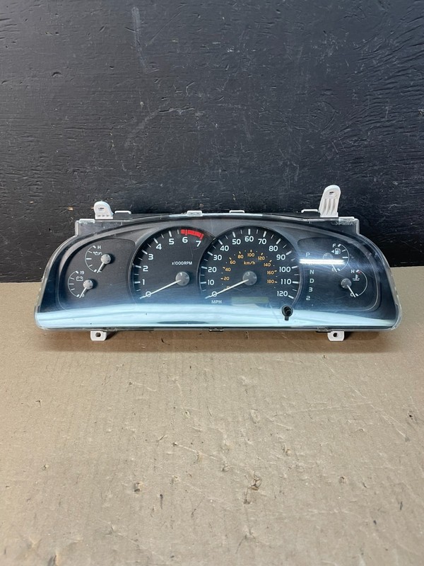 2005 2006 Toyota Tundra Speedometer Cluster Gauge AE3327 DG