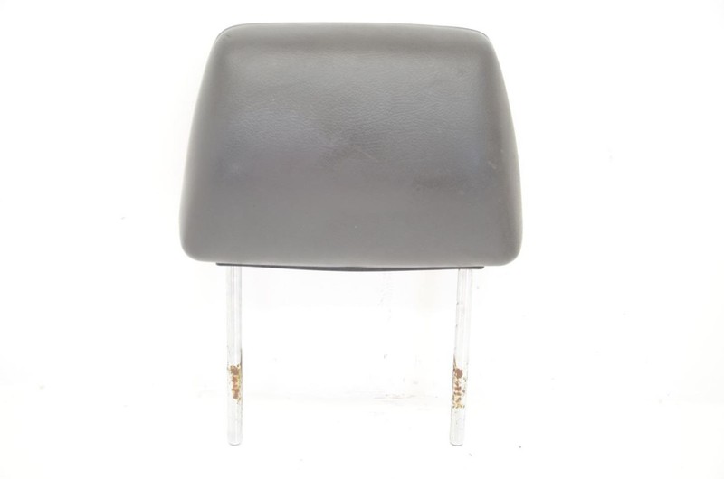 90-97 Nissan Pickup D21 6 Cylinder 4WD Passenger Right Front Gray Headrest