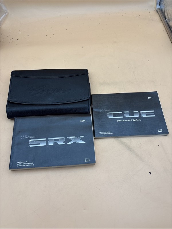 2014 CADILLAC SRX OWNERS MANUAL, Infotainment with case included