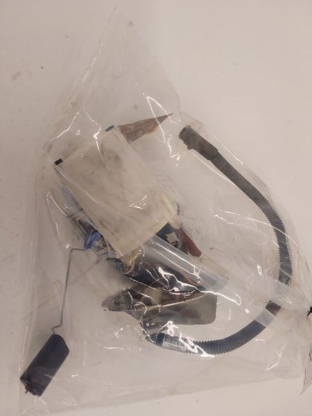Fuel Pump Assembly Fits 08 FOCUS 3223035