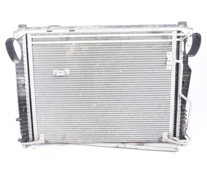 03-06 Mercedes R230 SL500 Engine Cooling Radiator AC A/C Condenser OEM