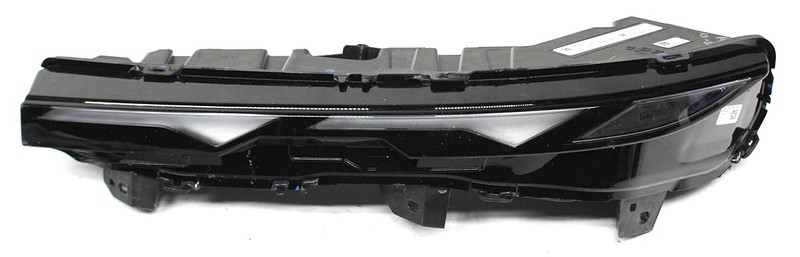 Non-US Market OEM Left Driver Side LED Fog Lamp For BMW XM 12-76-5-090-000