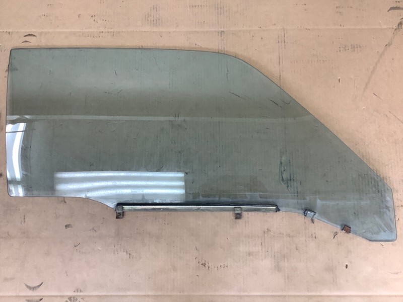 80-81 Civic 3Dr Hatch Right Front Door Glass Passenger Side Window Used OEM