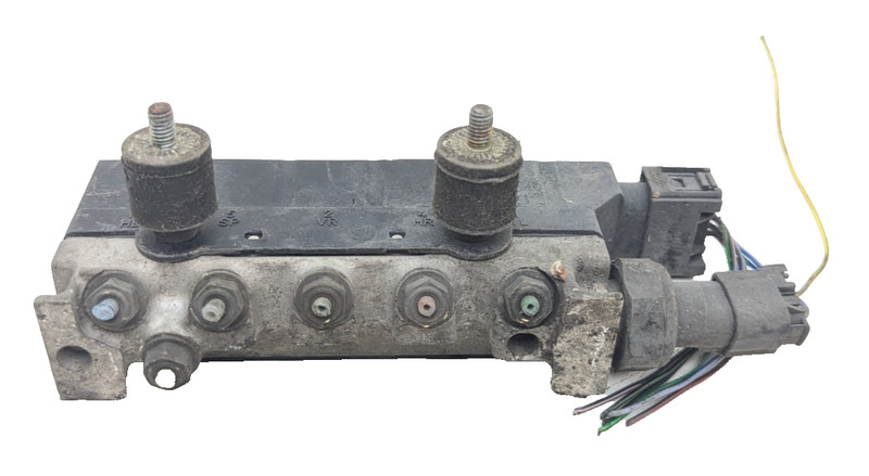 00-06 Mercedes W220 S430 S500 Airmatic Air Suspension Valve Block 2203200258 OEM