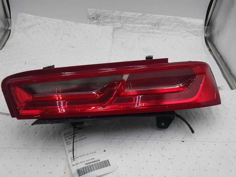 2017 Chevrolet Camaro Right Tail Light Assembly Black OEM Used 82934 89K Miles