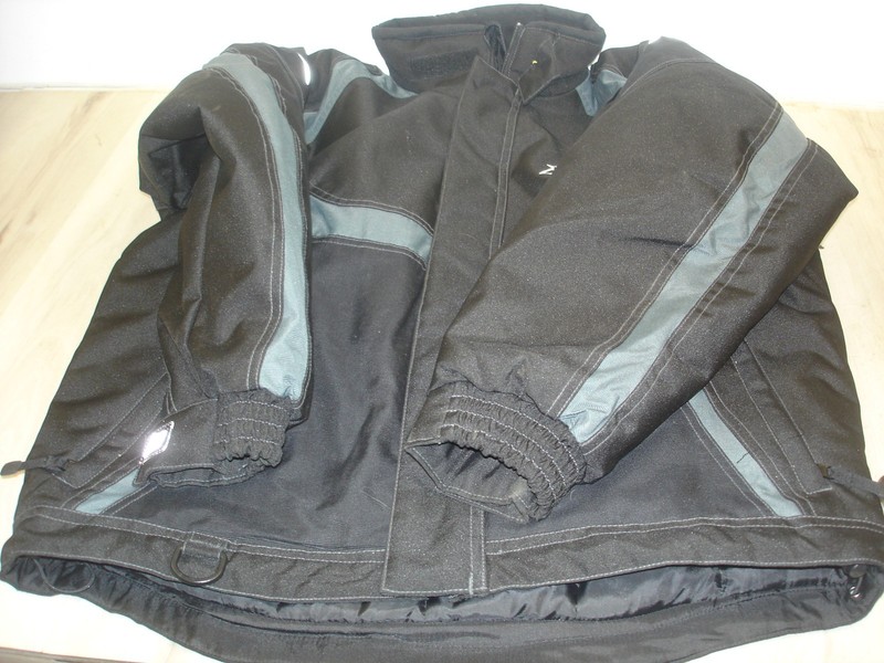 Mossi Racing Motorcyclecoat winter Jacket Men's size large