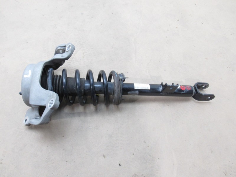 Genesis G80 2017 3.8L RWD Front Right Passenger Strut Shock Absorber 16-20 *