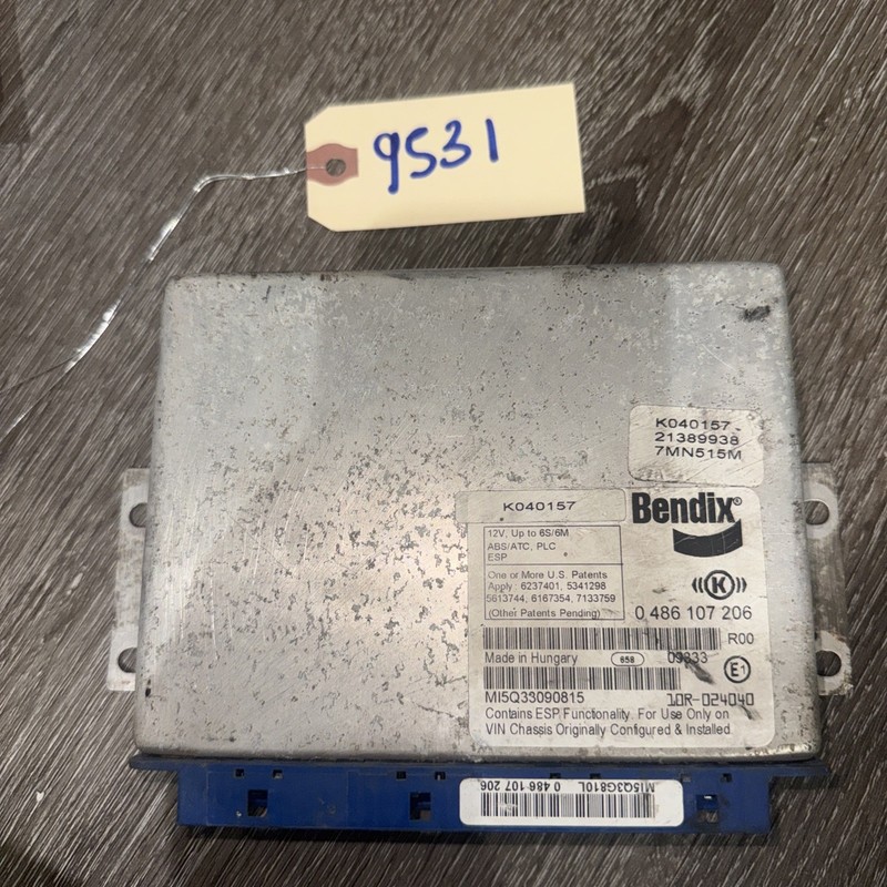 Volvo VNL Bendix Brake ABS Modem P/N K040157 21389938 OEM