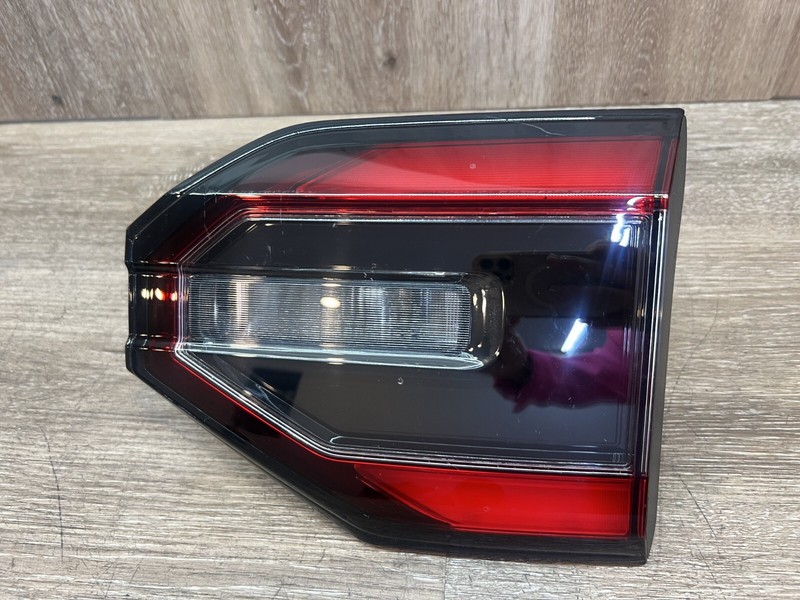 2023-2024 Honda Pilot Tail Light RHLEDASSY OEM