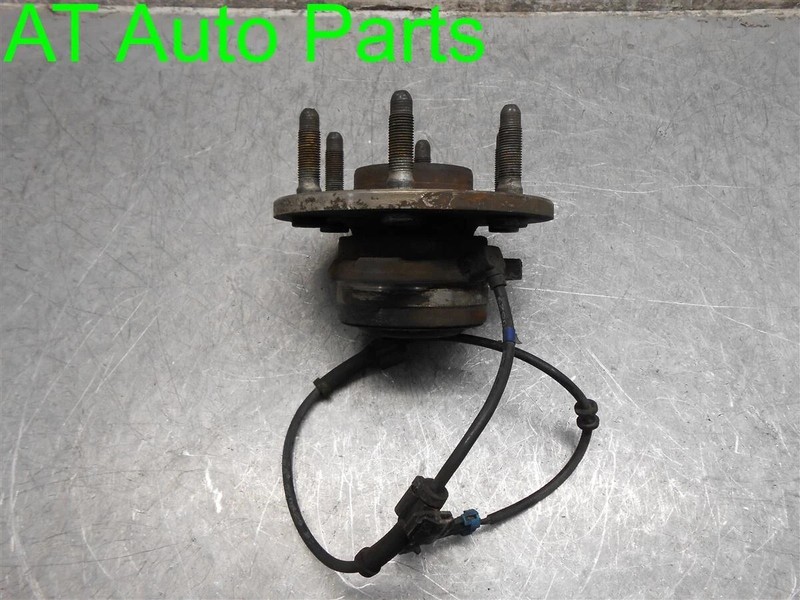 1999-2007 CHEVY SILVERADO SIERRA 1500 4x2 6 LUG FRONT WHEEL HUB OEM 15233111