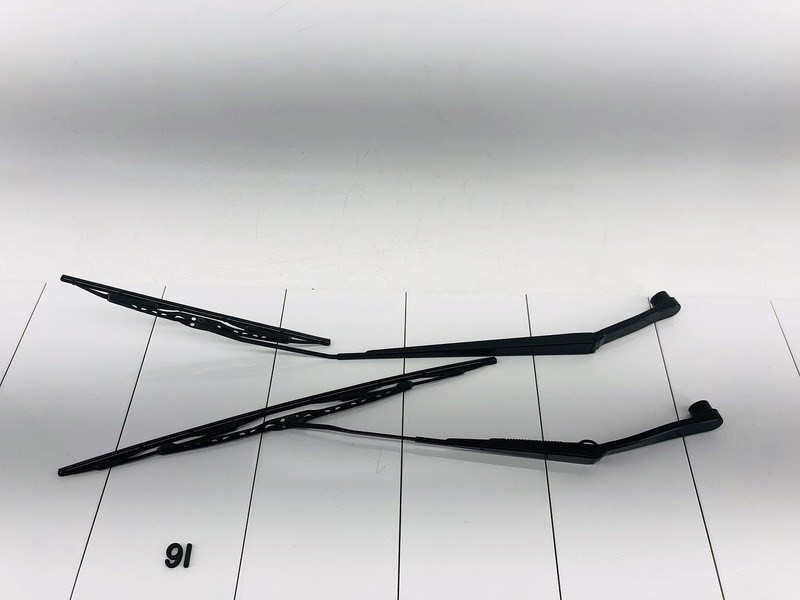 15-16 SUBARU IMPREZA FRONT WINDSHIELD RIGHT & LEFT SIDE WIPER ARM SET OEM