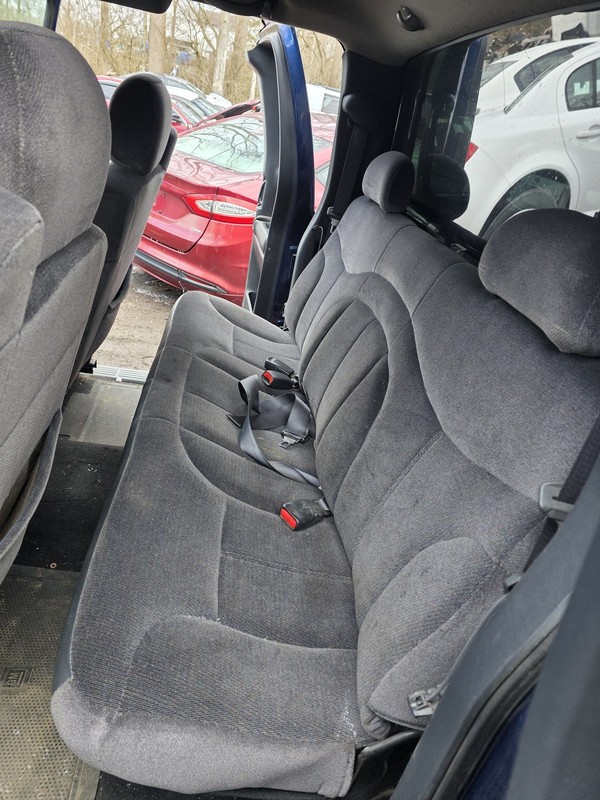 1999-2002 GMC Sierra Silverado Rear Bench Seat Cloth Gray Pewter OEM