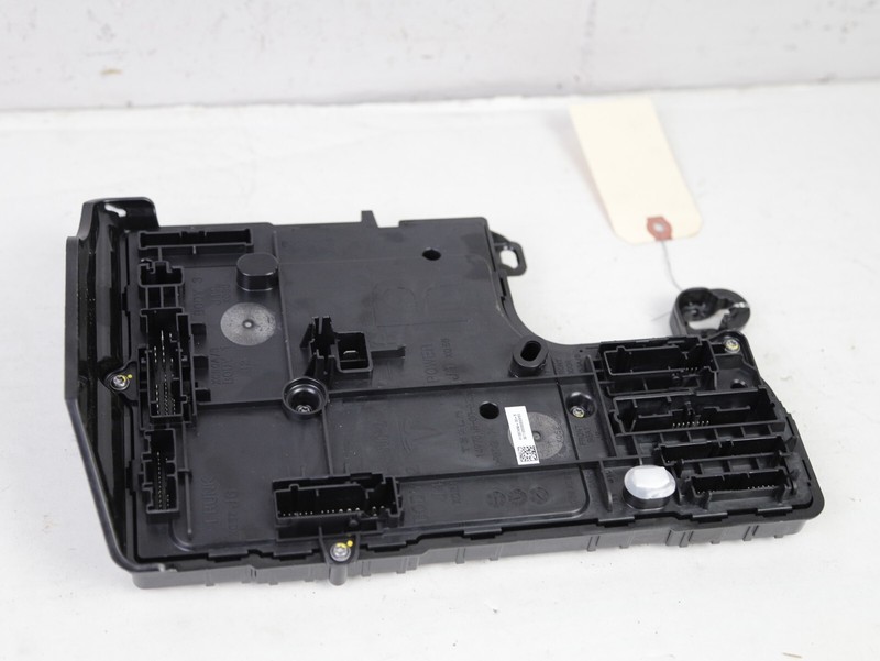 Tesla Model 3 Front Right Body Control Module OEM 2017-2023 BCM Voltage