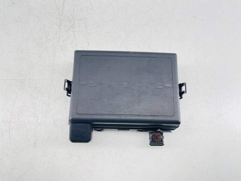 2006-2009 Pontiac Solstice Underhood Fuse Box Relay Block OEM